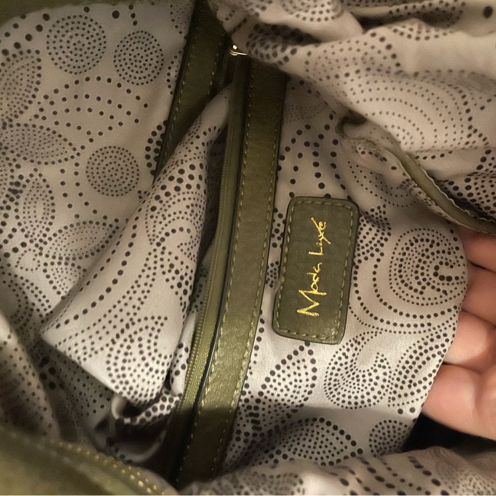 Medium large bag from Moda Luxe in army green - Picture 5 of 7